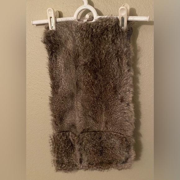 Buji Baja Rabbit Fur Cowl Neck Warmer - Picture 2 of 6